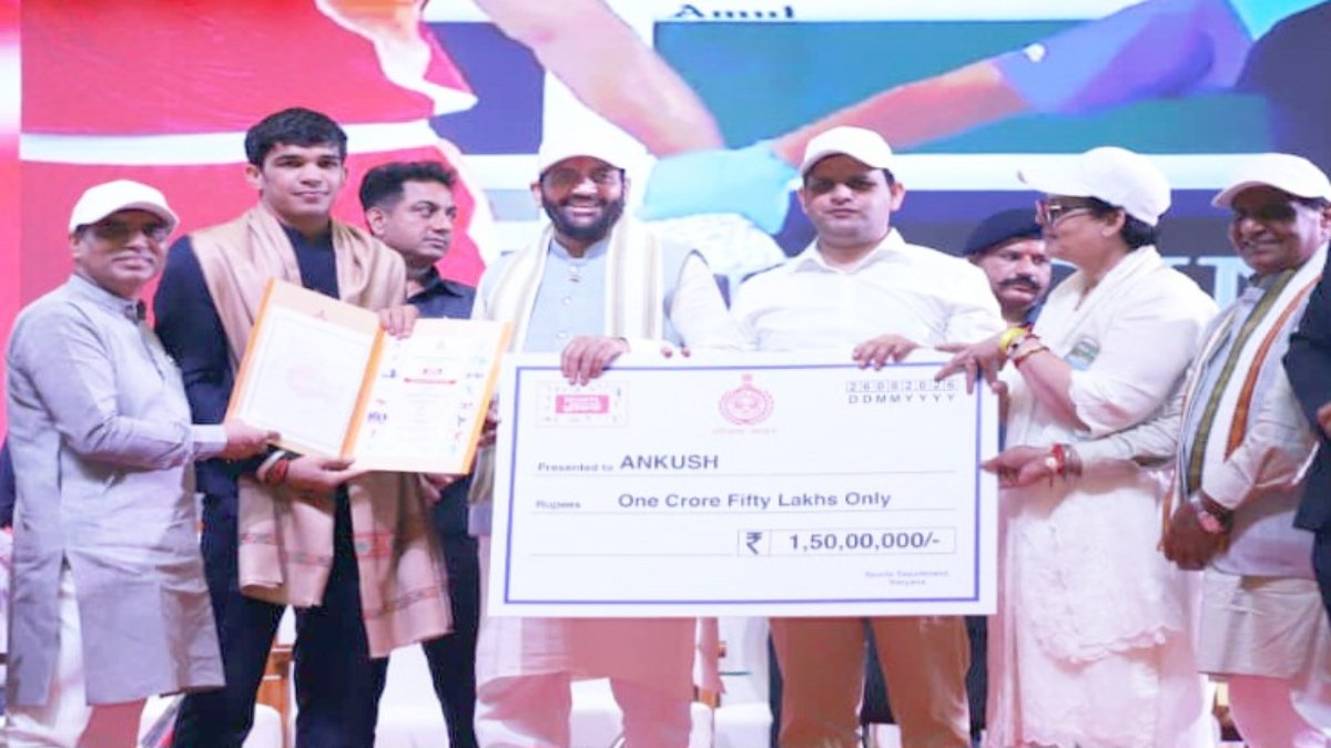 ग्लासगो पदक विजेताओं को हरियाणा सरकार ने नकद पुरस्कार से किया सम्मानित