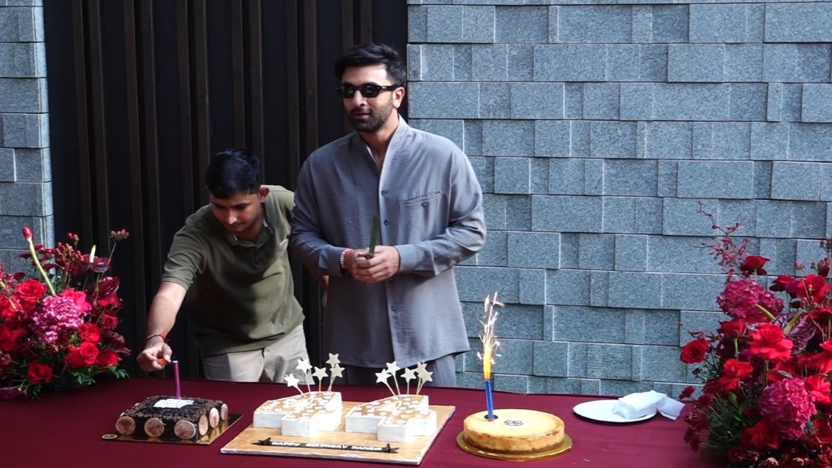 रणबीर कपूर ने मनाया अपना 44वां जन्मदिन