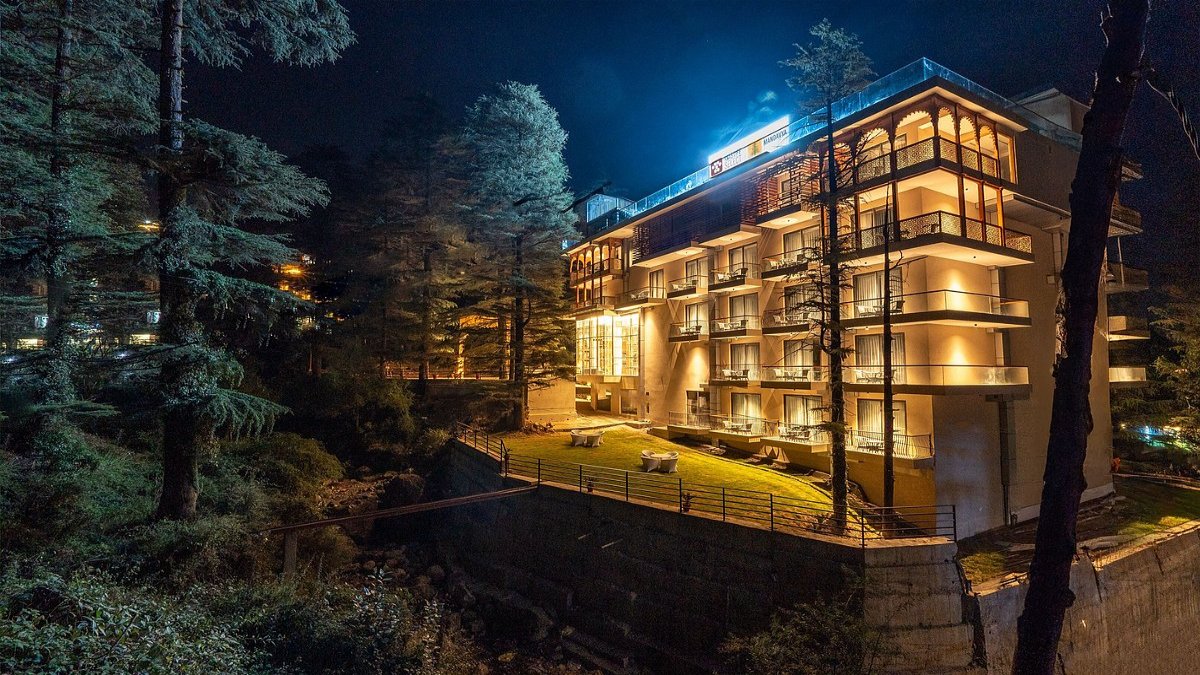 पहाड़ों में टीवी स्टार का 'ड्रीम विला